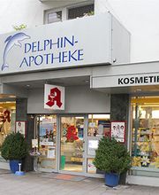 Aussenansicht der Delphin-Apotheke