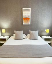 Hotel De La Plage image 4