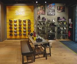 Dr. Martens image 1