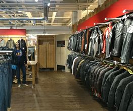 POLO Motorrad Store Bern Bild 4