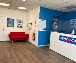 Rent A Car image 3