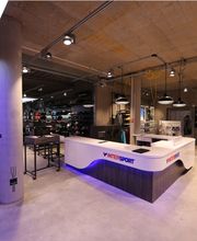 kassenberich-eingang-mitte-intersport-stähle-bad-säckingen