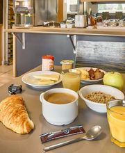 B&B HOTEL Clermont-Ferrand Sud Aubière image 2