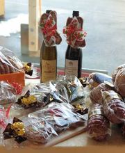 Geschenksartikel mit regionalen Spezialitäten