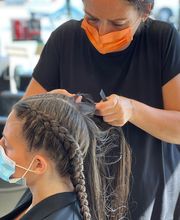 Karine Mazzelli Coiffure image 4