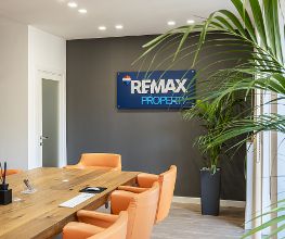 RE/MAX Property immagine 9