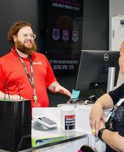 Planet 13 Neighborhood Dispensary Orange Park image 3