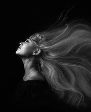 Studio Photo 84 image 2