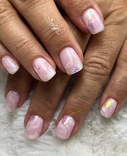 Hands & Feet by evelyne Bild 2