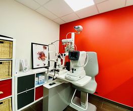 Opticien GUINGAMP Optical Center image 7