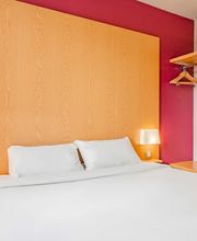 B&B HOTEL Lens Musée du Louvre image 1