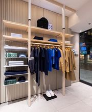 Lacoste Saint Lazare image 4