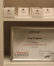 Kniest Hair en Beautysalon