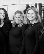 More Anthony John's team members