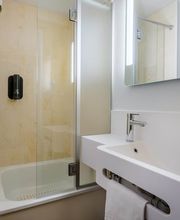 B&B HOTEL Fréjus Puget-sur-Argens image 8