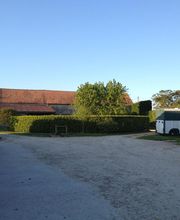 Ecuries du Chatillon image 1