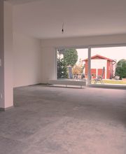 Großformatkeramik am Boden