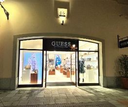 GUESS ACCESSORIES immagine 1