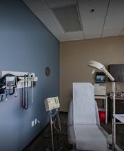 Forefront Dermatology Oak Creek, WI image 1