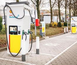 Shell Recharge Charging Station Bild 2