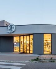 Aussenansicht der Jura-Apotheke