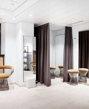 VAREL Kleidergeschäft Bild 5