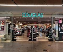 Douglas Erlangen Arcaden Bild 3