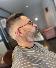 Le Salon Artisans Coiffeurs image 13