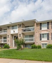 Chesapeake Village Apartments image 12