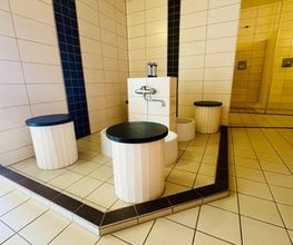 Die Sauna - Karl marx' heiß Bild 10
