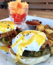 The Fifth: Fireside Patio and Bar image 13