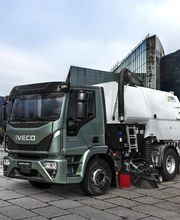 Iveco Provence image 7