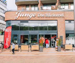 Junge Die Bäckerei. Bild 1
