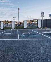 Shell Recharge Charging Station Bild 3