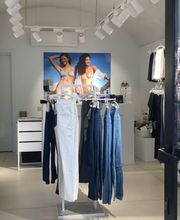 Calzedonia immagine 1