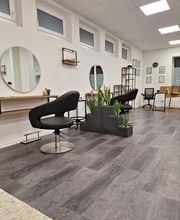 Calligraphy Hair Martina Bark Bild 2