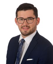 Geschäftsstellenleiter Artem Smetanenko