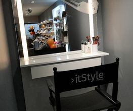 It Style Make Up image 1