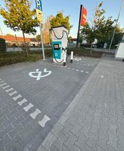 Shell Recharge Charging Station Bild 2
