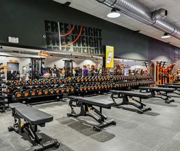 Basic-Fit 24/7 image 1