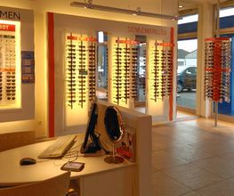 Apollo-Optik - Kall - Siemensring Bild 2