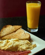 Keke's Breakfast Cafe image 9