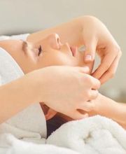 Salón Llongueras - Peluquería y Estética Madrid imagen 11