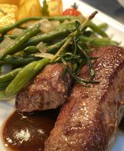 Steakgerichte in Bioqualität Restaurant Wandelbar
