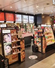 SEPHORA PFAEFFIKON Bild 3