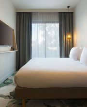 Mercure Nîmes Centre Arènes image 2