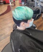 Fantastic Sams Cut & Color image 19