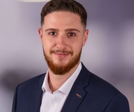 portraitSq