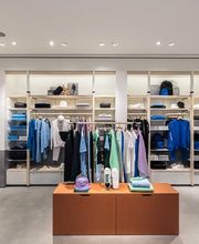 Lacoste Boulogne image 3