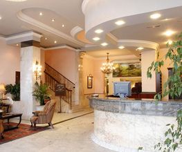 hotel-alcomar-recepcion-02.jpg